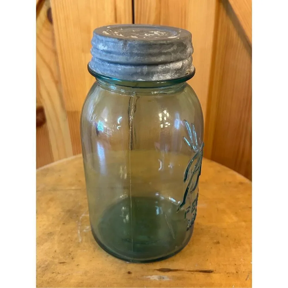Vintage Ball Perfect Mason #4 Quart Fruit Jar Blue with lid (8836)